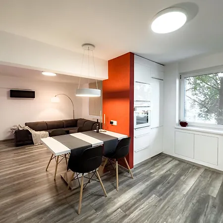 Tania's 3 Apartment